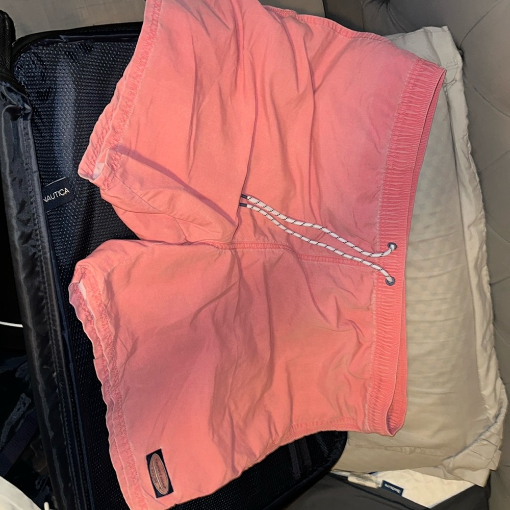 Vineyard vines swim shorts